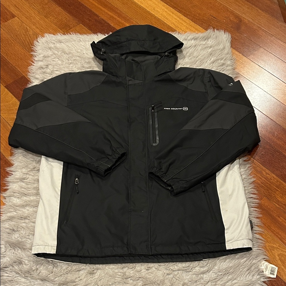 Free Country Men's Vintage Black and‎ White Winter Jacket